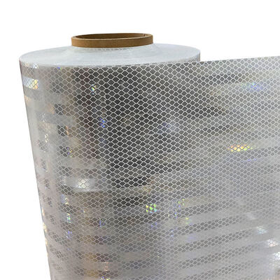 Καλή τιμή Λευκό Πρισματικό Αντανακλαστικό φύλλο υψηλής έντασης με διάρκεια ζωής 10 ετών ASTM D4956 τύπου IV για τα σήματα κυκλοφορίας σε απευθείας σύνδεση