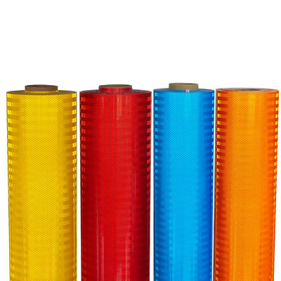 Καλή τιμή ASTM D4956 Αντανακλαστικό φύλλο υψηλής έντασης πρισματικό (HIP) τύπου IV για σήματα οδικής κυκλοφορίας σε απευθείας σύνδεση